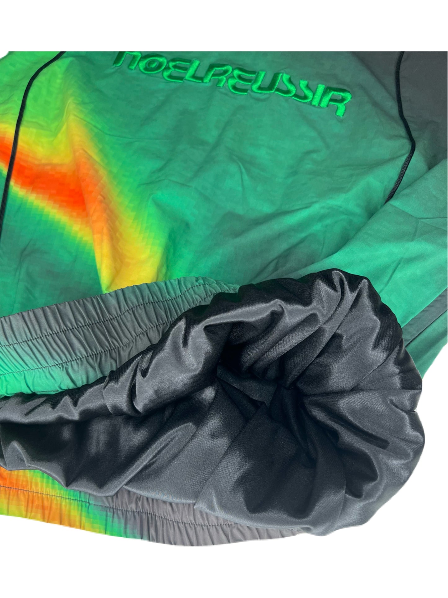 “Caddie Pullover Jacket”