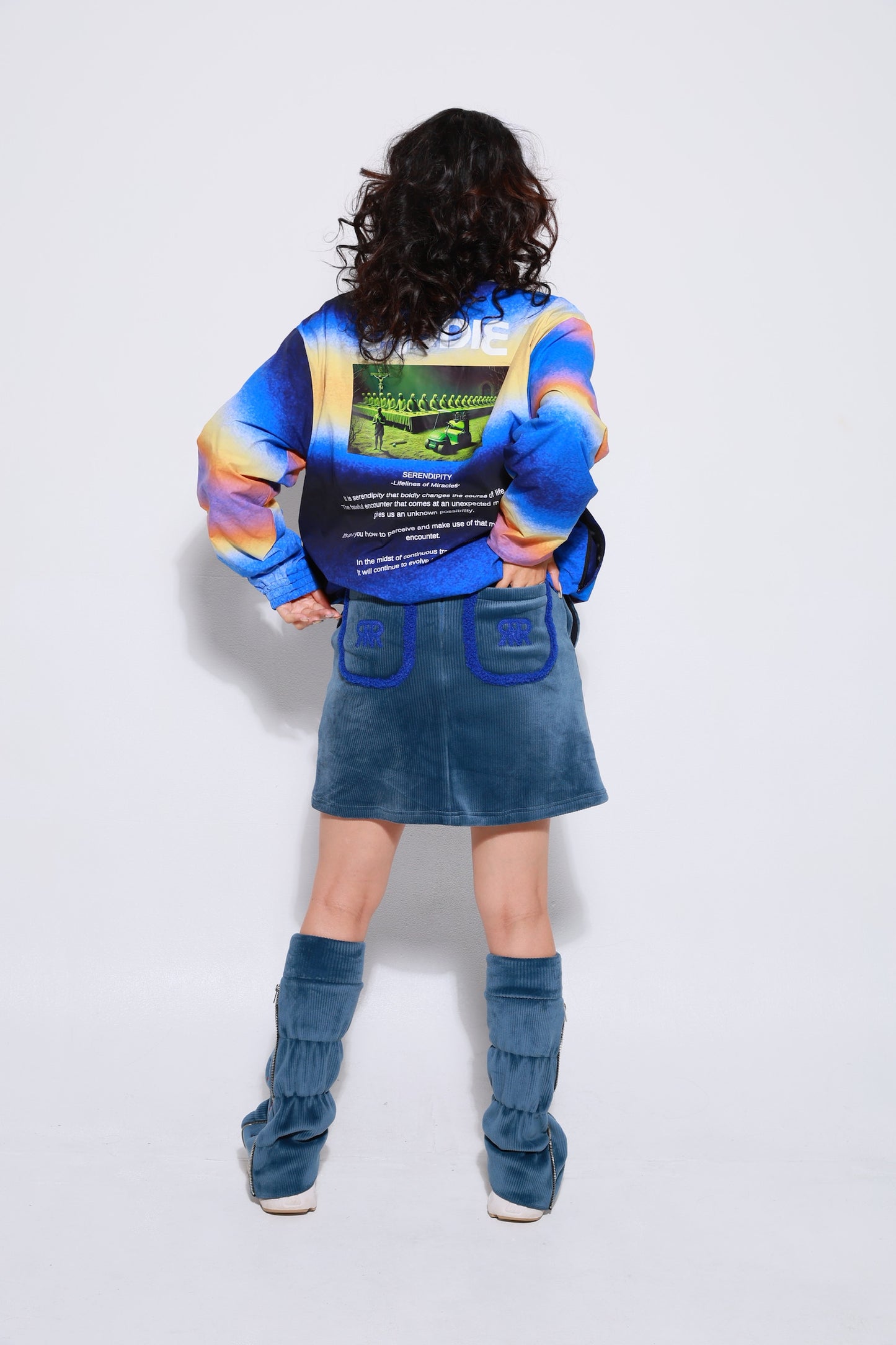“Caddie Pullover Jacket”