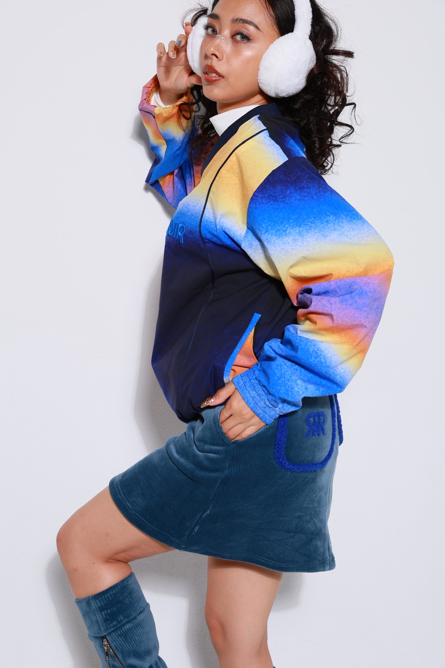 “Caddie Pullover Jacket”