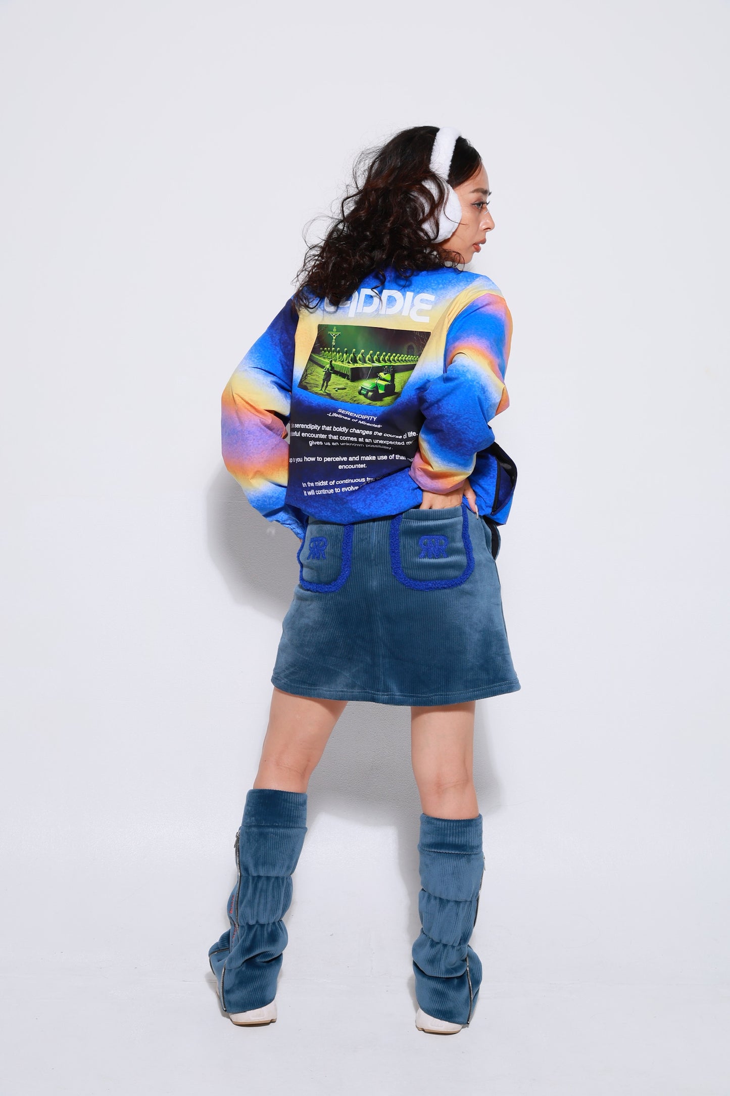 “Caddie Pullover Jacket”