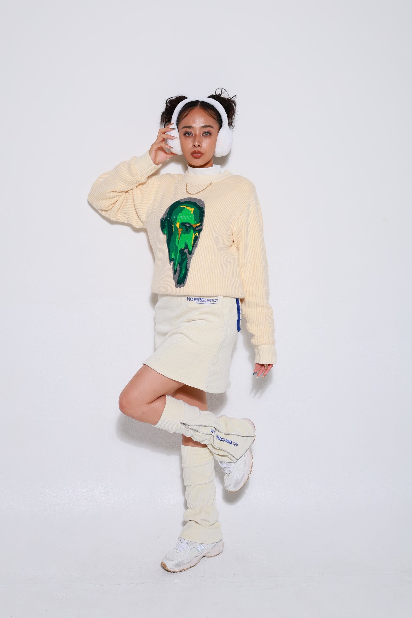 Serendipity Corduroy Leg Warmers(WHITE)