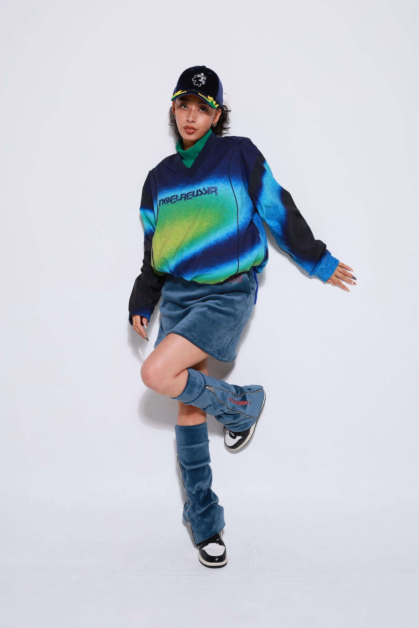 “Caddie Pullover Jacket”