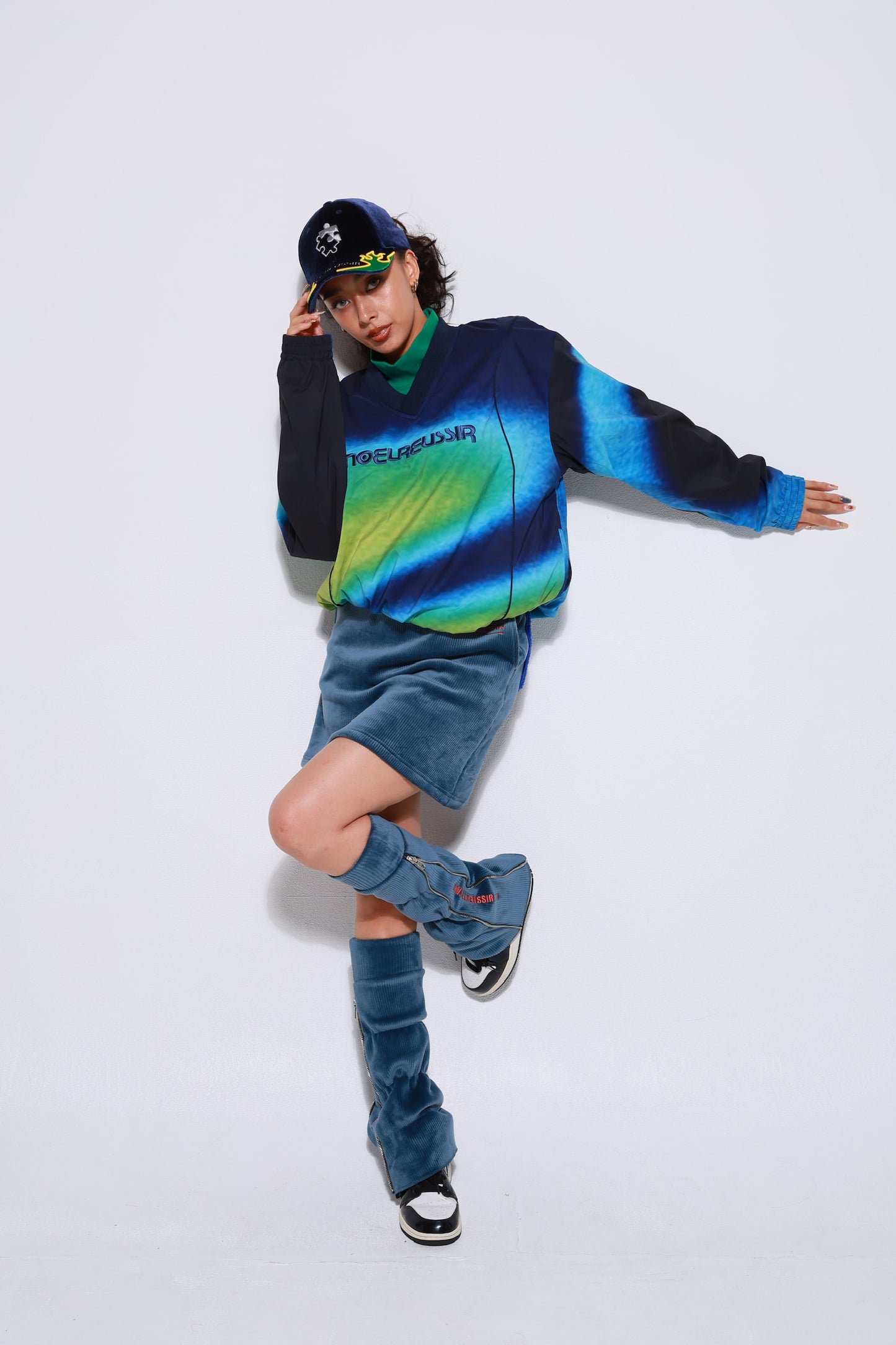 “Caddie Pullover Jacket”