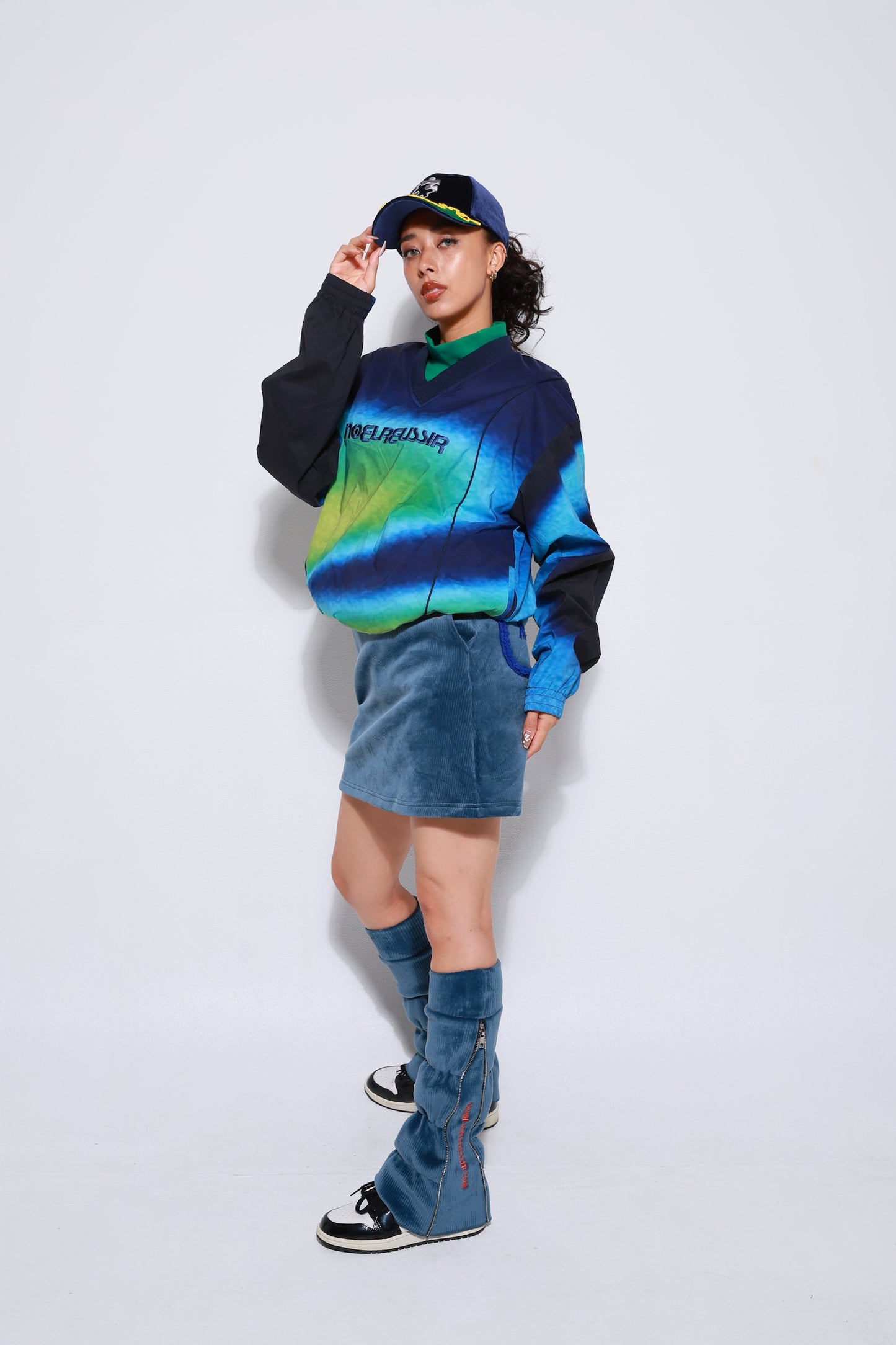 “Caddie Pullover Jacket”
