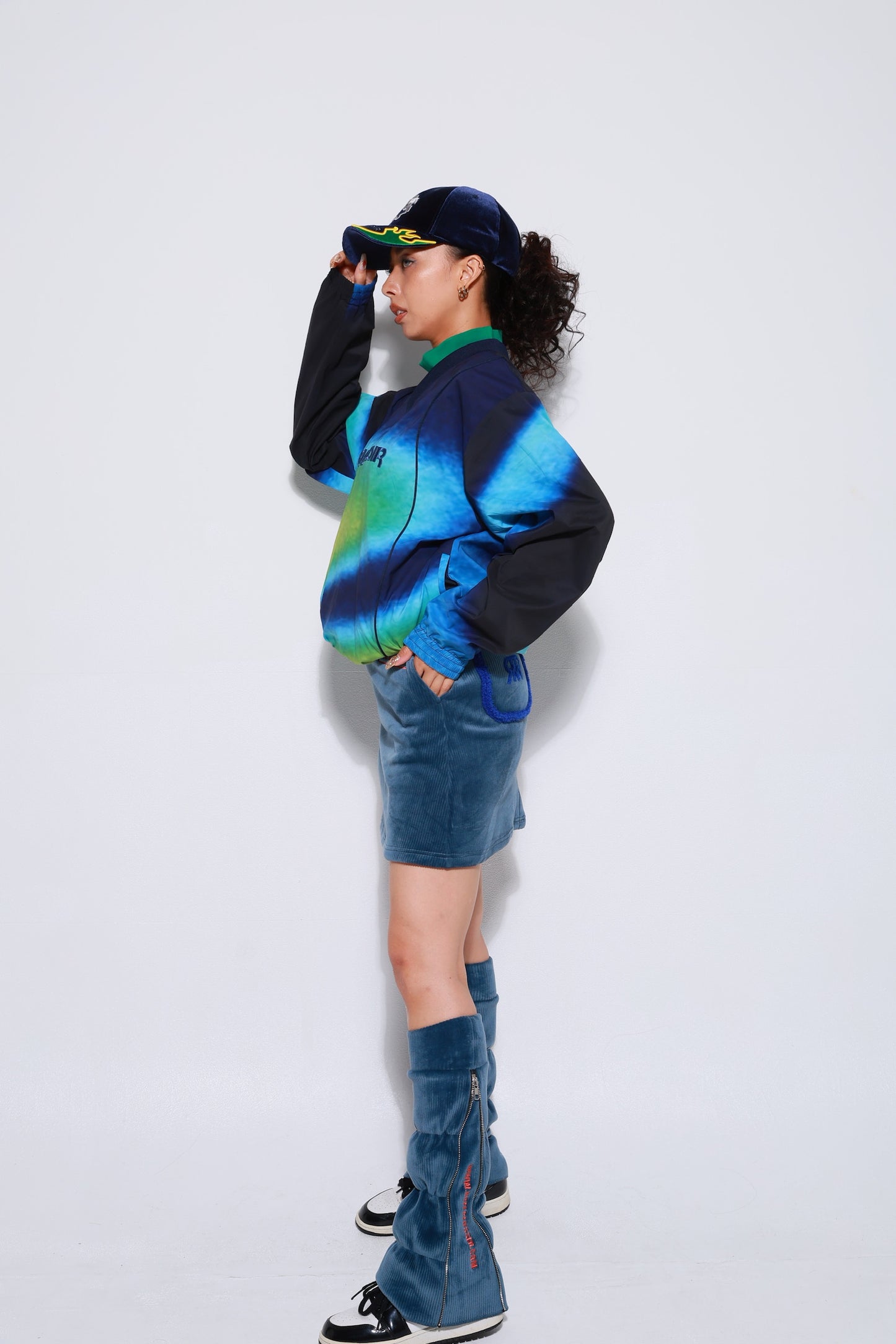 “Caddie Pullover Jacket”