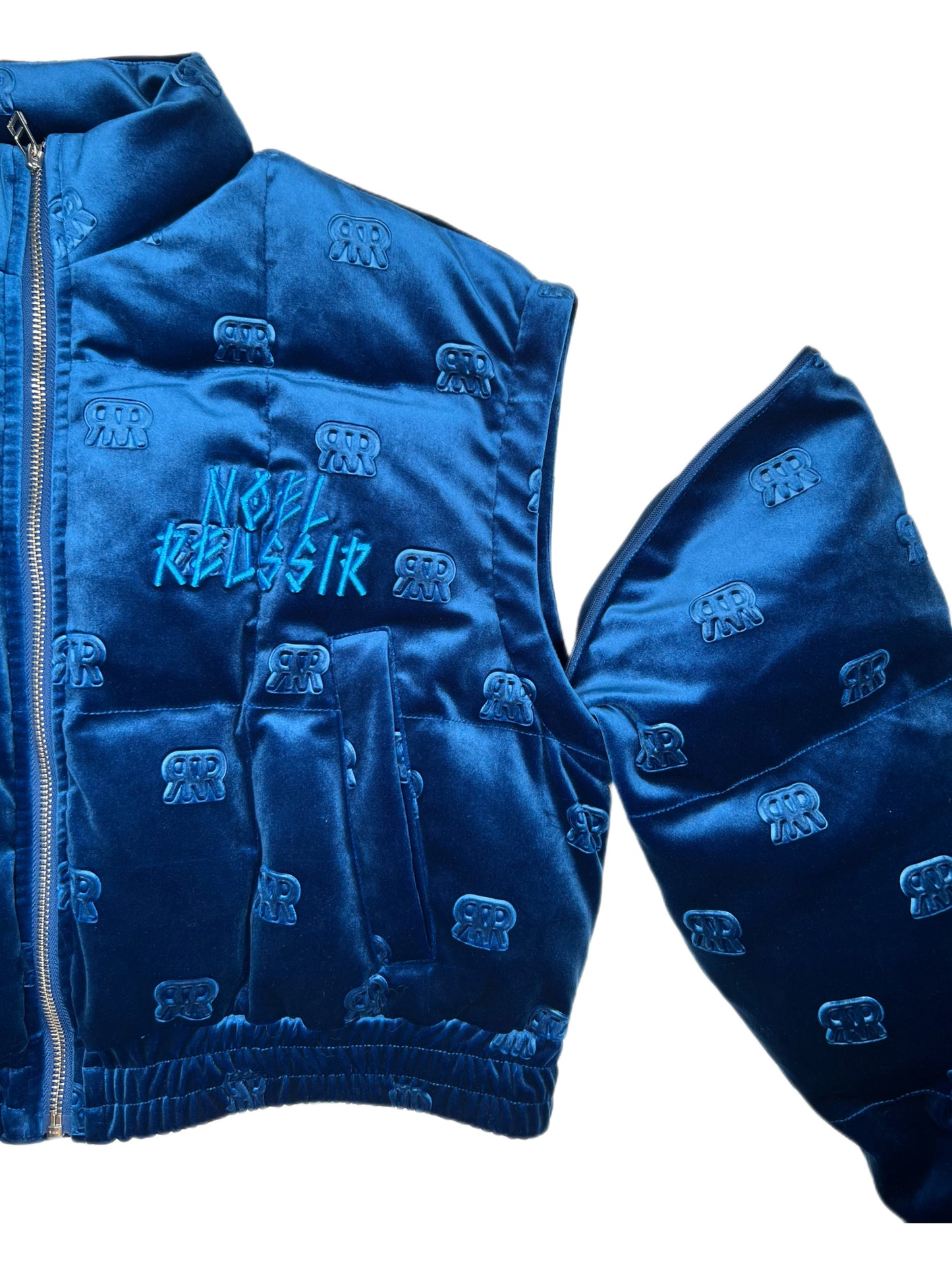 “Velvet Embossed Two-Way Outer Jacket”