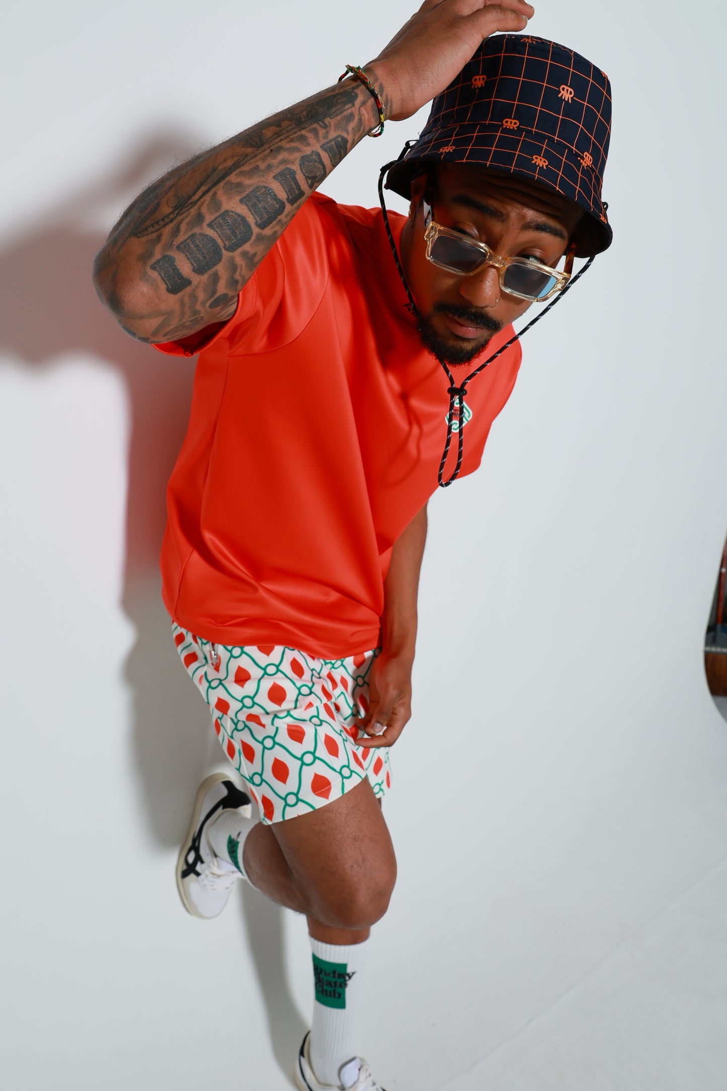Flex Mode Reversible Bucket Hat
