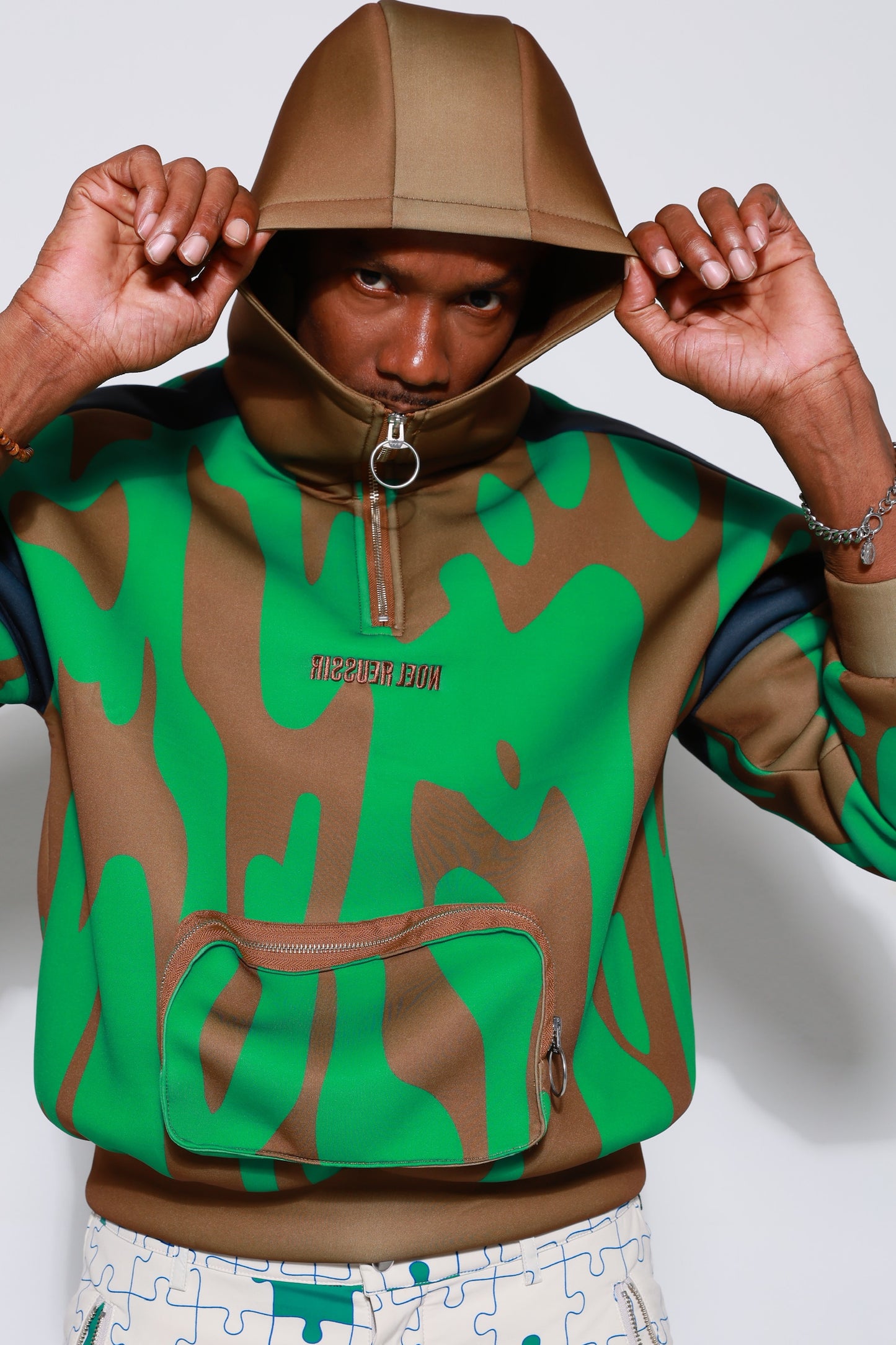 “High Coverage Half-Zip Crazy Pattern Hoodie”