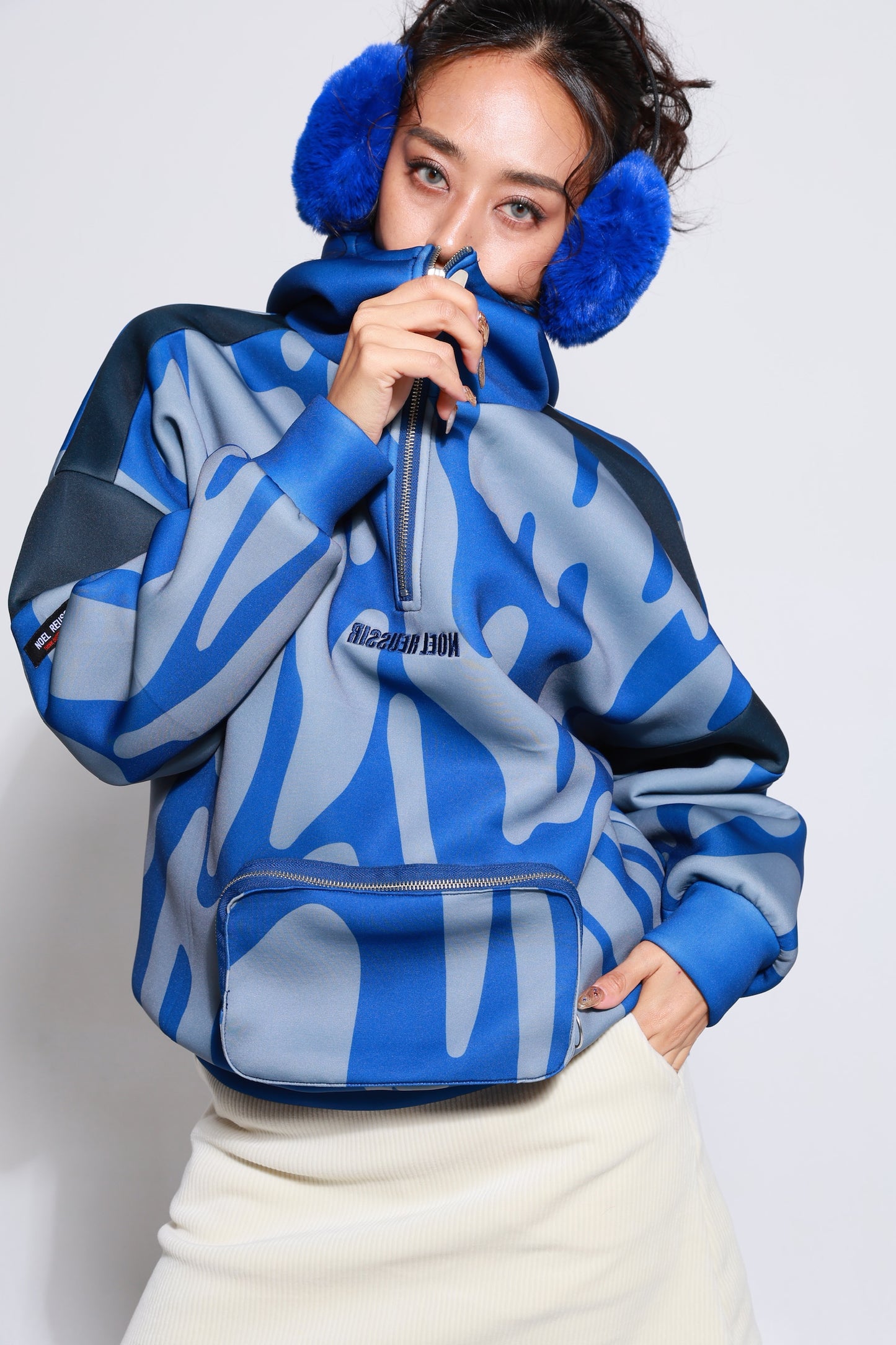 “High Coverage Half-Zip Crazy Pattern Hoodie”