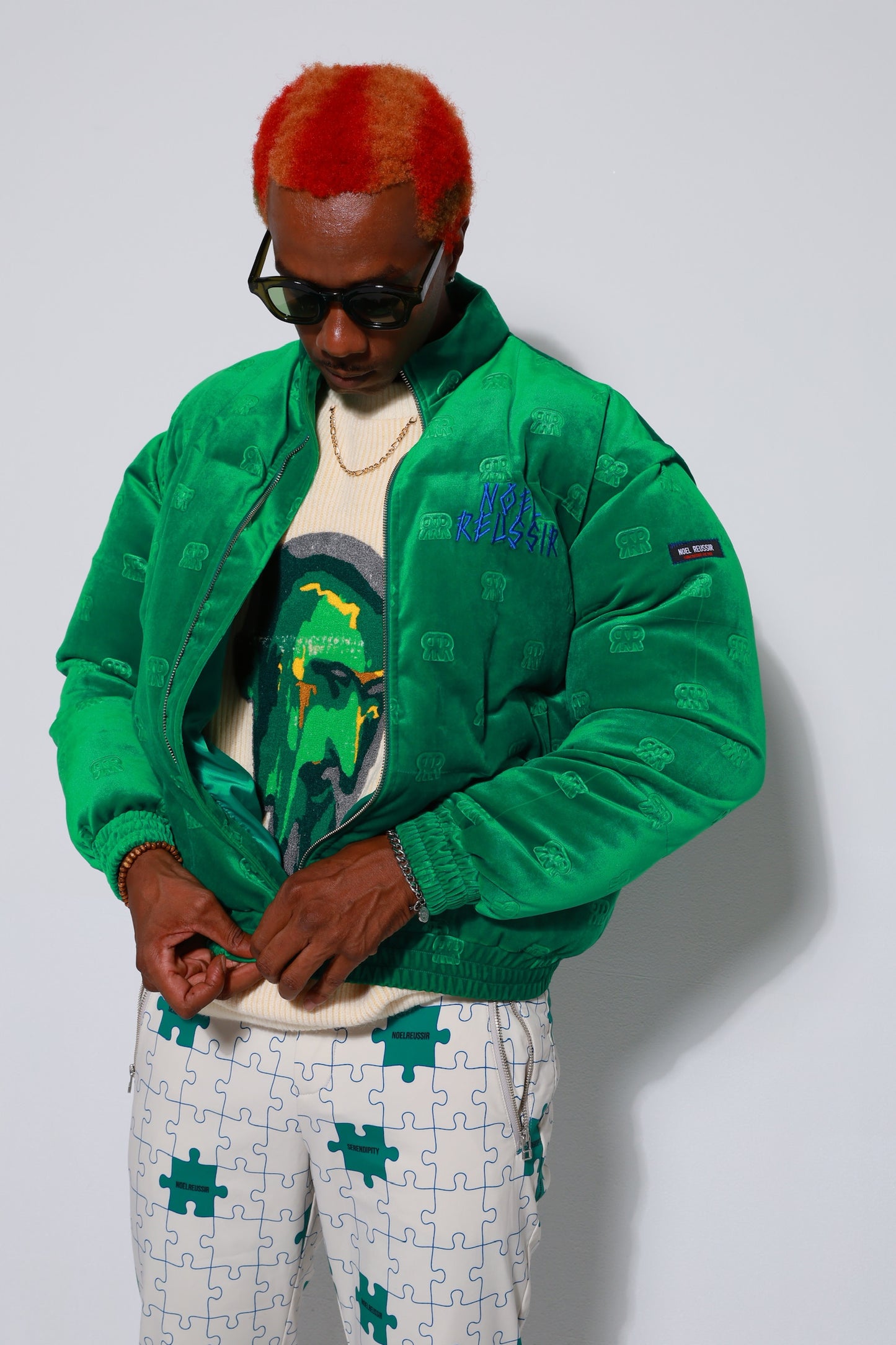 “Velvet Embossed Two-Way Outer Jacket”