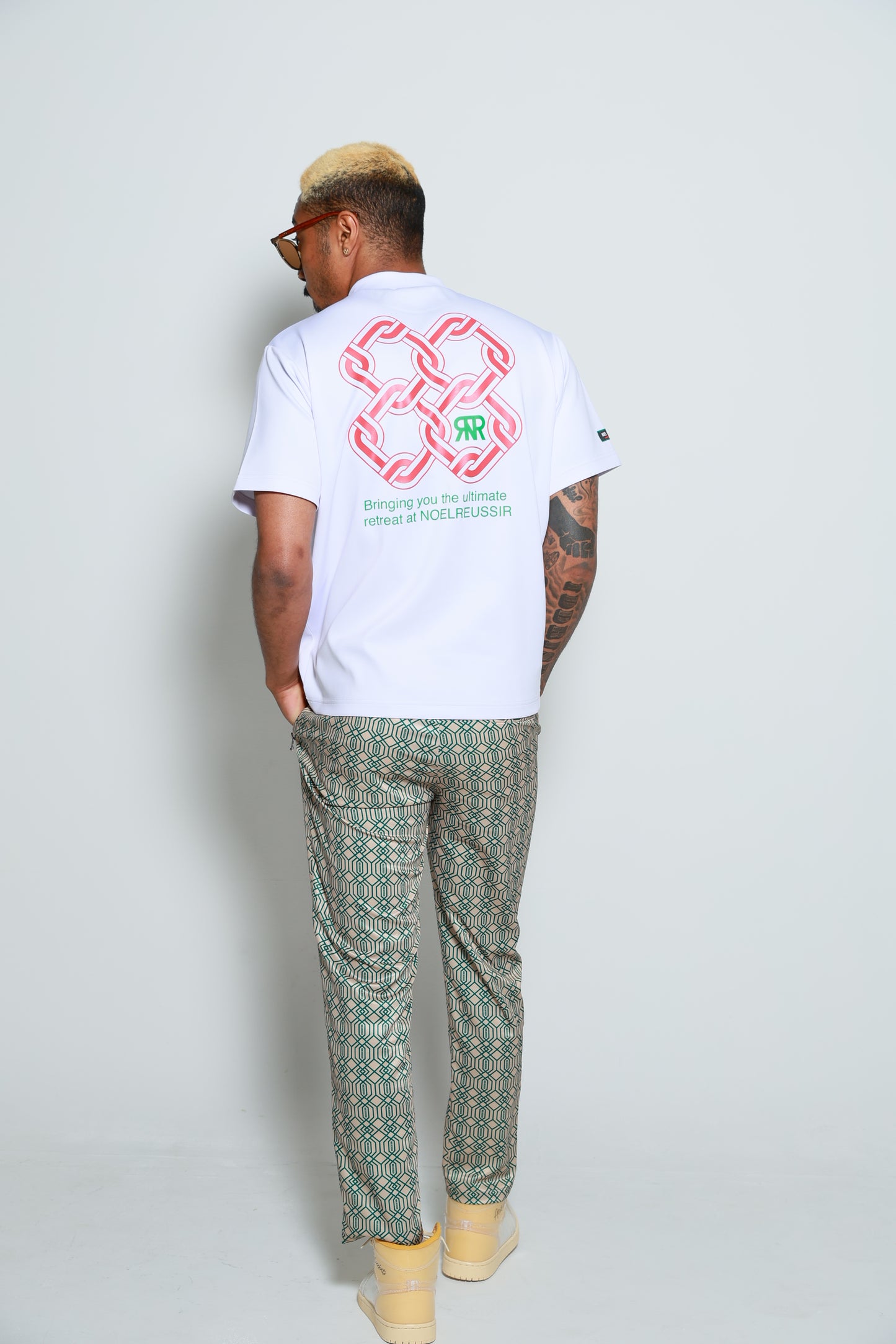 Resort Escape Mock Neck（WHITE）