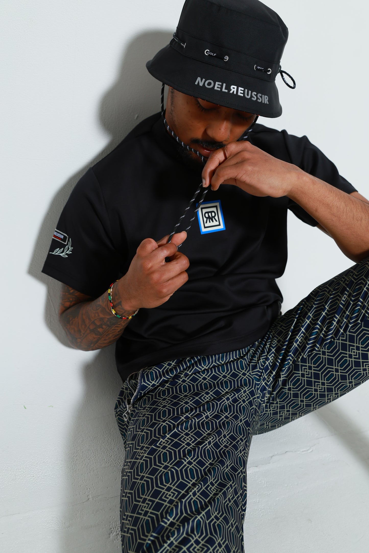 Flex Mode Reversible Bucket Hat